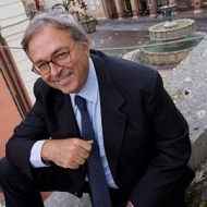 Premiato Gian Mario Spacca
